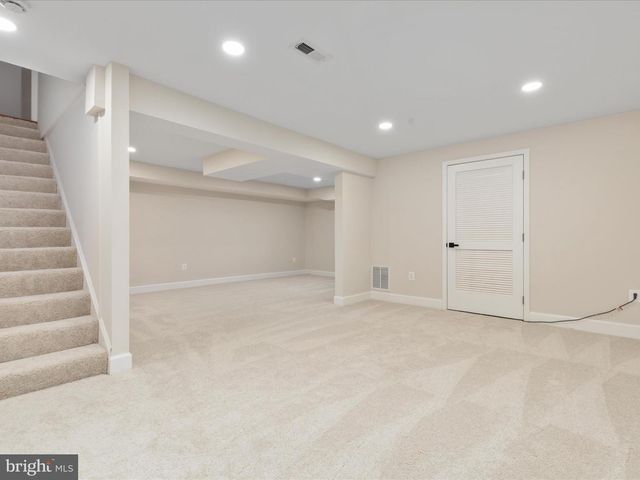 13209 JOHNNY MOORE LN, Clifton, VA 20124