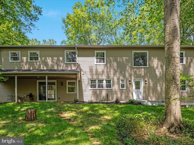 13209 JOHNNY MOORE LN, Clifton, VA 20124