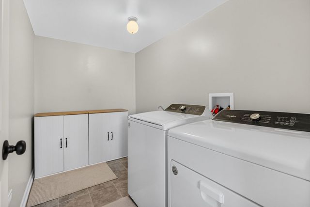 1713 Aaron Lane, Joliet, IL 60431