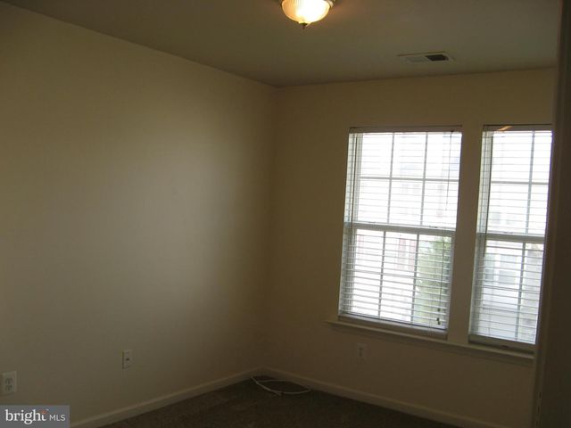 108 MONTICELLO SQ, Winchester, VA 22602