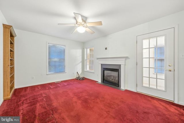 133 LYNTHWAITE FARM LN, Wilmington, DE 19803