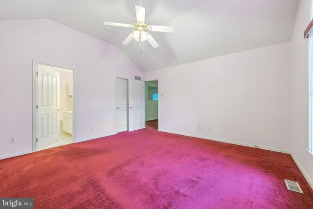 133 LYNTHWAITE FARM LN, Wilmington, DE 19803