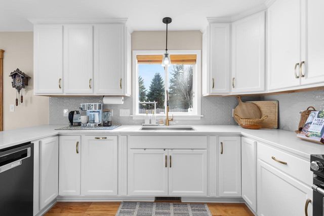 3607 MIGHTY OAK TRAIL, Green Bay, WI 54313