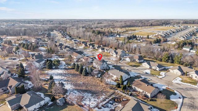 3607 MIGHTY OAK TRAIL, Green Bay, WI 54313