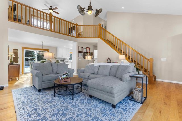 3607 MIGHTY OAK TRAIL, Green Bay, WI 54313