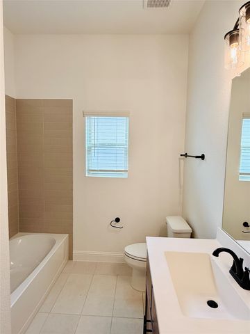 5405 Bardwell Drive, Denton, TX 76226