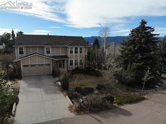 910 Wuthering Heights Drive, Colorado Springs, CO 80921