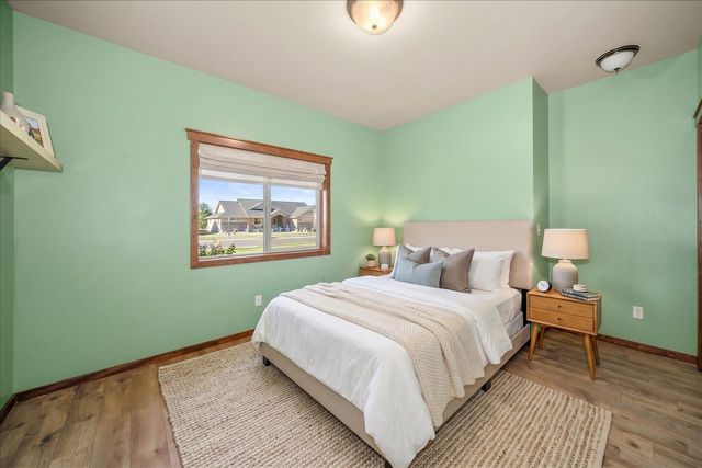 1414 E Sawgrass Ln, Deer Park, WA 99006