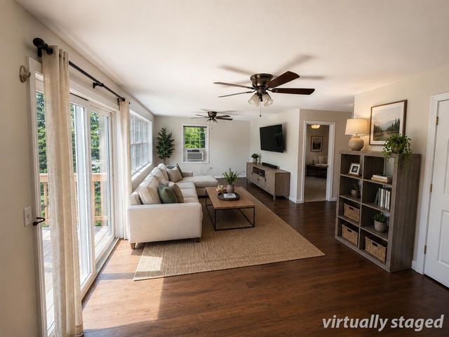 83 Tabor Circle, Albany, NH 03818