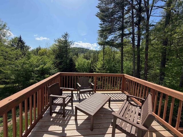 83 Tabor Circle, Albany, NH 03818