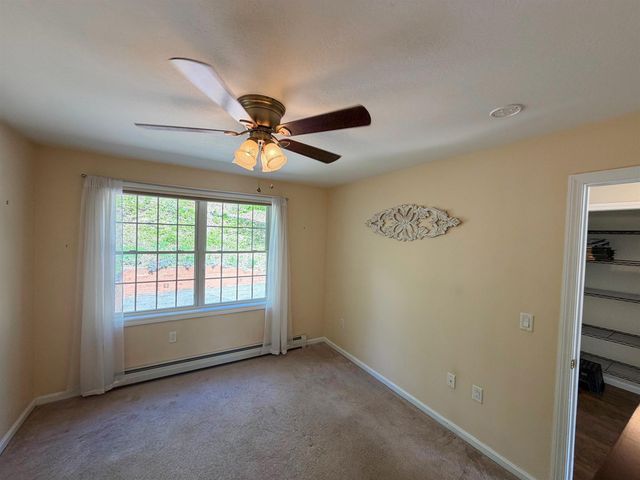 83 Tabor Circle, Albany, NH 03818