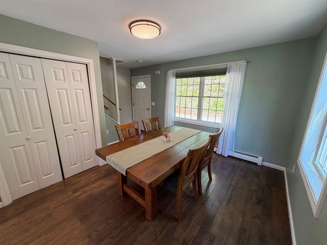 83 Tabor Circle, Albany, NH 03818