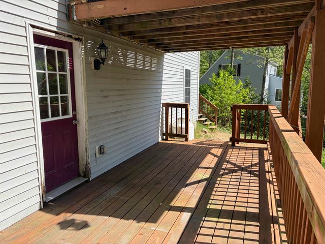 83 Tabor Circle, Albany, NH 03818