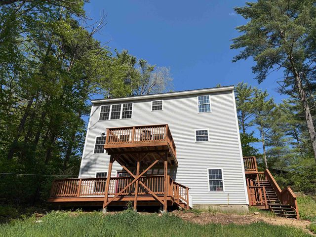 83 Tabor Circle, Albany, NH 03818