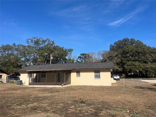 2330 NE 41ST STREET, Ocala, FL 34479