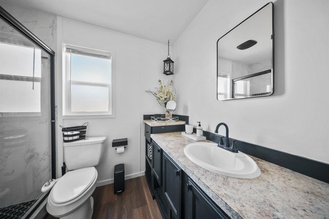 10510 W W Richland Rd, Cheney, WA 99004