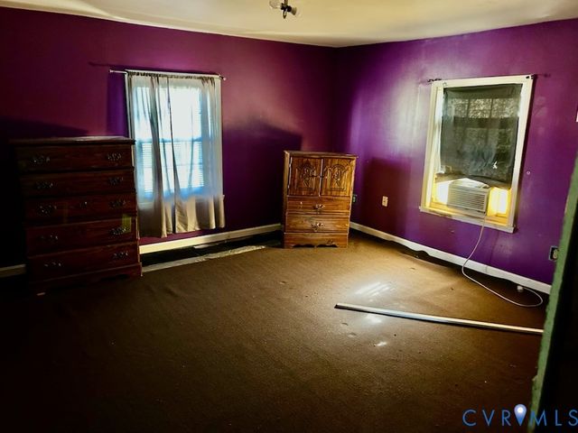 655 Lawrence St, Petersburg, VA 23803