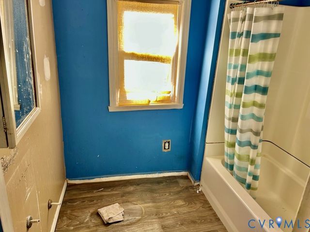 655 Lawrence St, Petersburg, VA 23803