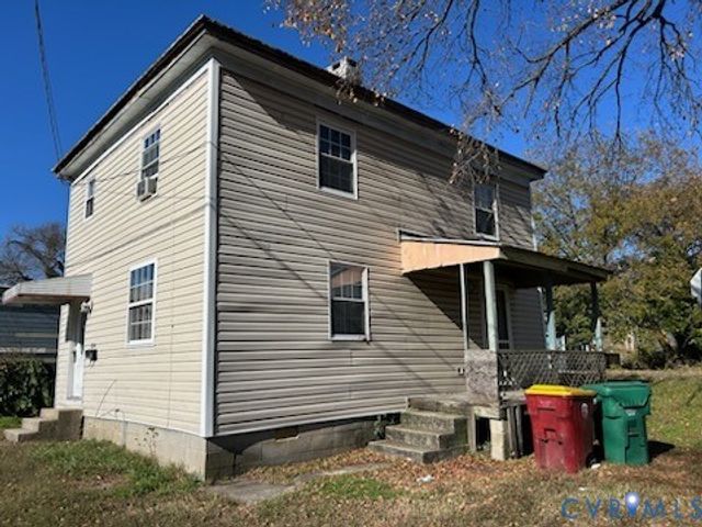 655 Lawrence St, Petersburg, VA 23803