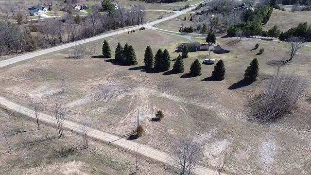 00 Palaestrum Road, Williamsburg, MI 49690