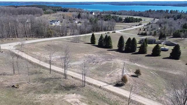 00 Palaestrum Road, Williamsburg, MI 49690