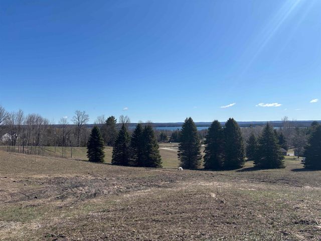 00 Palaestrum Road, Williamsburg, MI 49690