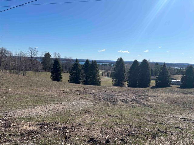 00 Palaestrum Road, Williamsburg, MI 49690