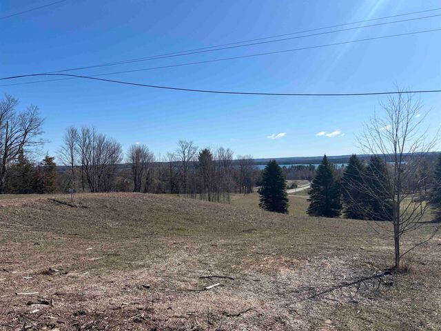 00 Palaestrum Road, Williamsburg, MI 49690