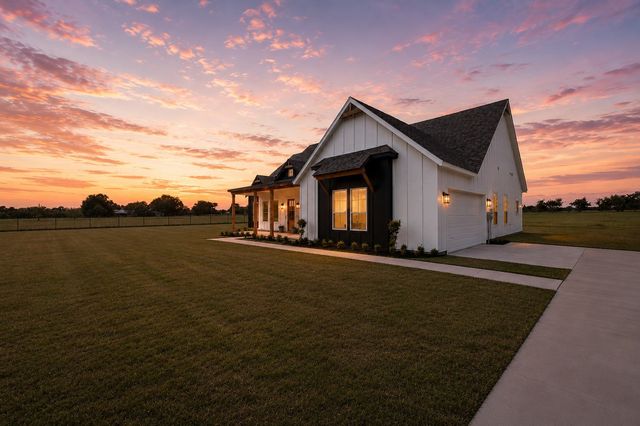 4318 County Road 1088, Celeste, TX 75423