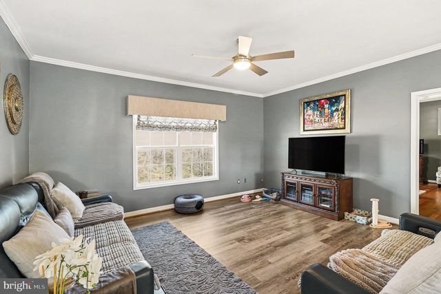 129 HICKORY HILL OVERLOOK CT, Fredericksburg, VA 22405