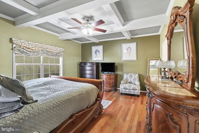 129 HICKORY HILL OVERLOOK CT, Fredericksburg, VA 22405