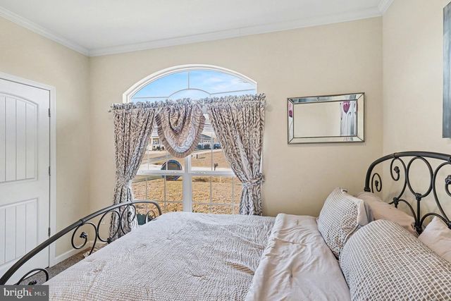 129 HICKORY HILL OVERLOOK CT, Fredericksburg, VA 22405