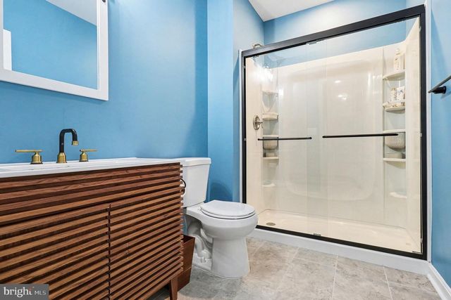 129 HICKORY HILL OVERLOOK CT, Fredericksburg, VA 22405