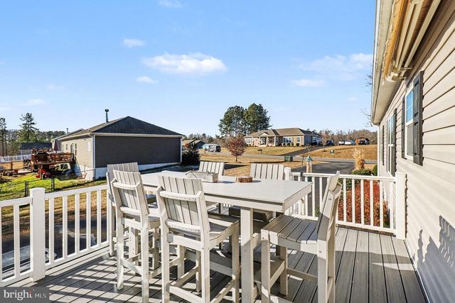 129 HICKORY HILL OVERLOOK CT, Fredericksburg, VA 22405