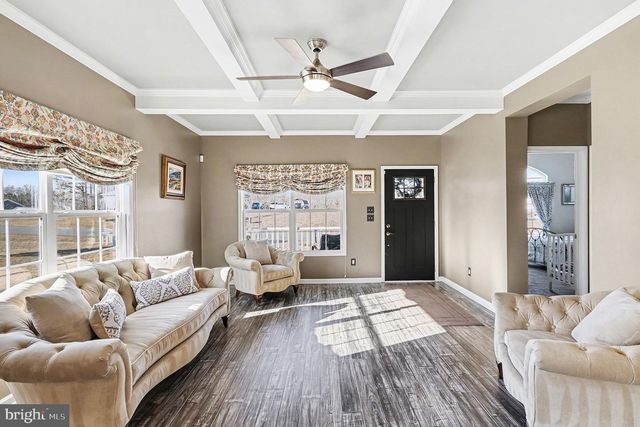 129 HICKORY HILL OVERLOOK CT, Fredericksburg, VA 22405