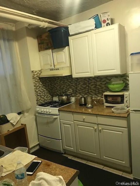 1165 SL SL, Bronx, NY 10456 — photo 2