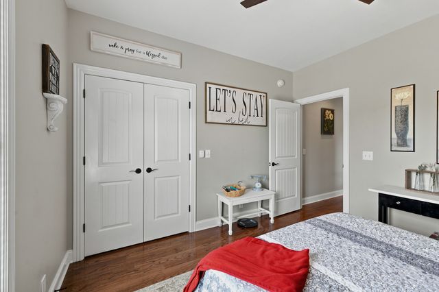 3927 Rowland Rd, Murfreesboro, TN 37128
