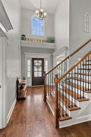 3927 Rowland Rd, Murfreesboro, TN 37128