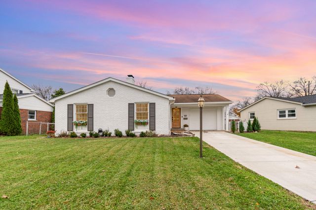 241 N Ashbrook Circle, Lakeside Park, KY 41017