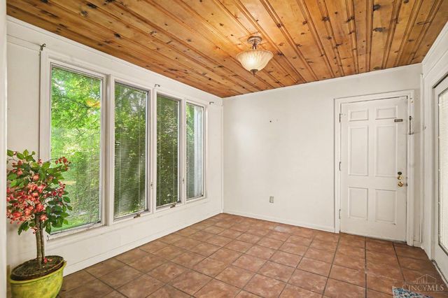 119 Forest Avenue, Wyoming, OH 45215