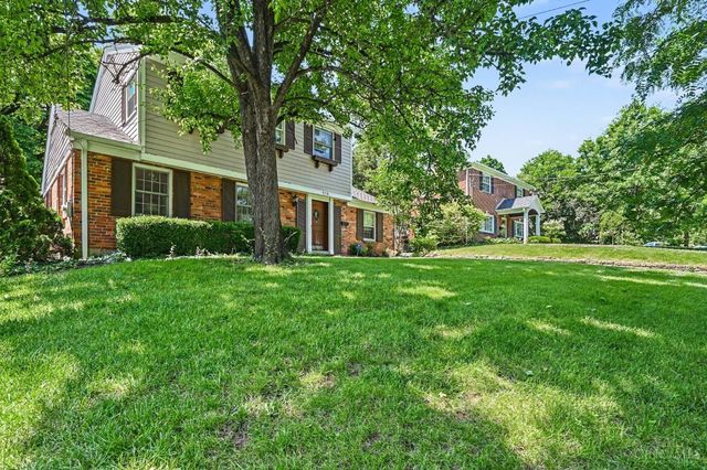 119 Forest Avenue, Wyoming, OH 45215
