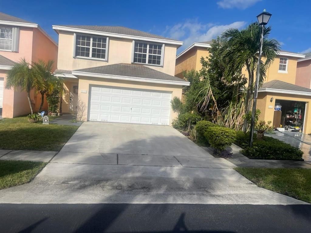 4151 Eastridge Circle, Deerfield Beach, FL 33064