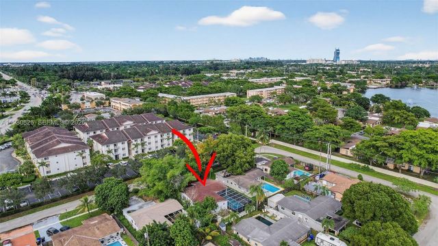 7120 Allen St, Hollywood, FL 33024