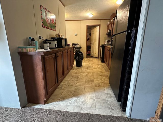 37789 Joplin Dr, Clinton Charter Township, MI 48036
