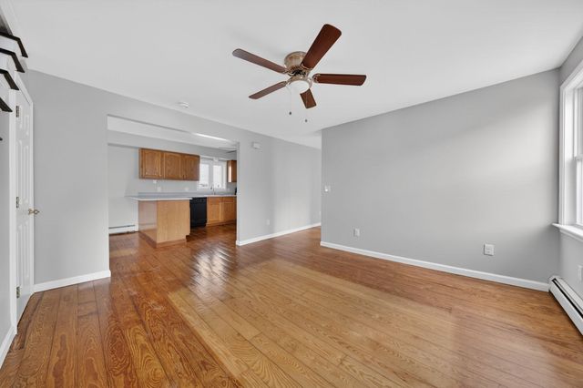 165 Grant St, Fall River, MA 02721