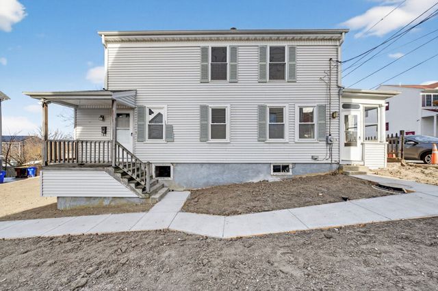 165 Grant St, Fall River, MA 02721