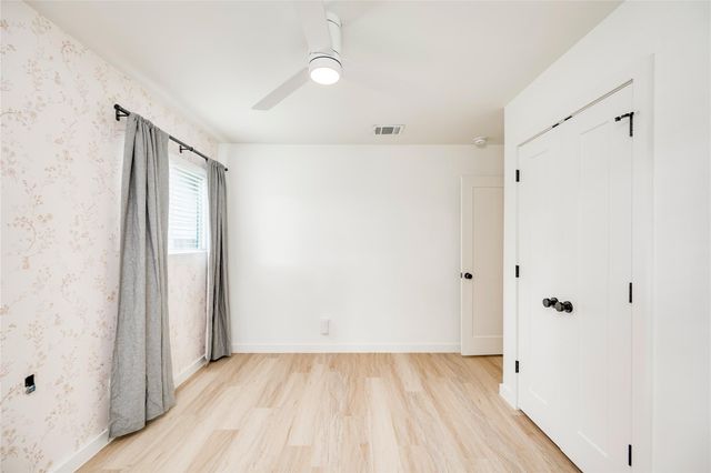 2305 Falcon Hill DR, Austin, TX 78745