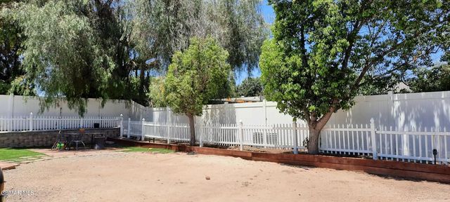751 Calle Naranjo, Thousand Oaks, CA 91360