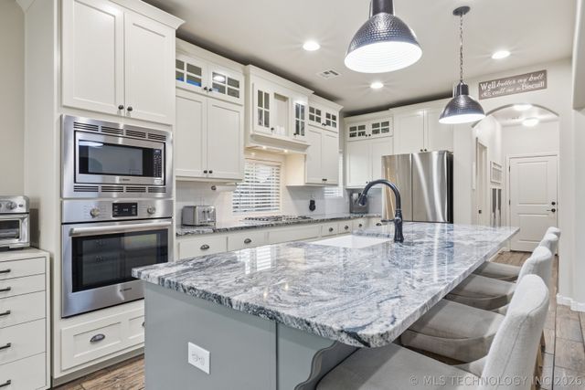 23868 E 95th Street S, Broken Arrow, OK 74014