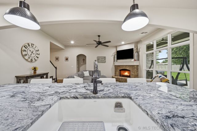 23868 E 95th Street S, Broken Arrow, OK 74014